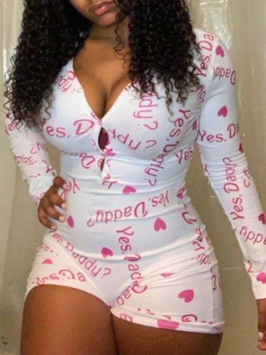

Lovely Sexy V Neck Letter Print White Sleepwear