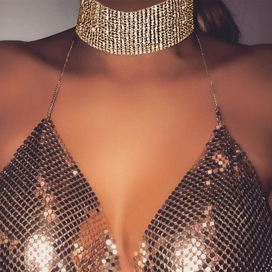 

Lovely Party Cylindrical Gold Necklace