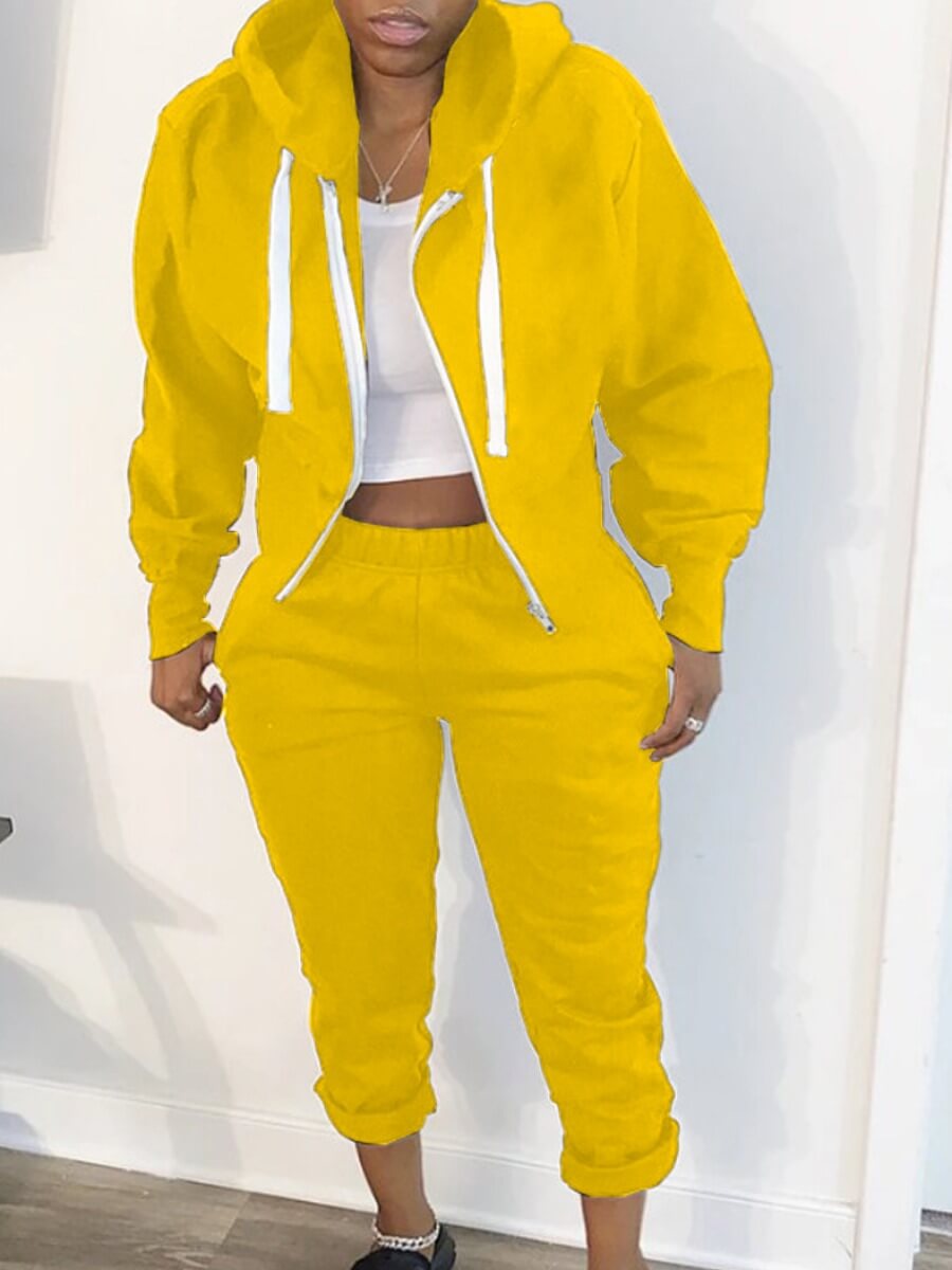 

Lovely Casual Hooded Collar Zippper Design Yellow Two Piece Pants Set