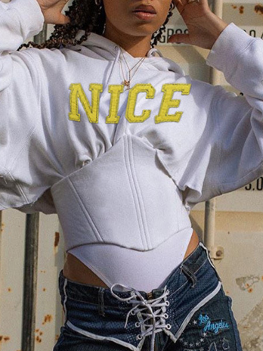 

Lovely Casual Hooded Collar Letter Print Asymmetrical White Hoodie