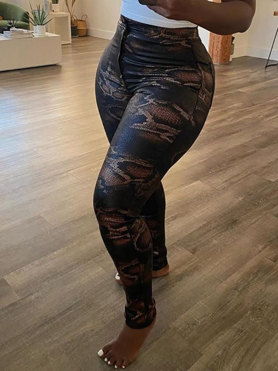 

LW Street Mid Waist Cobra Print Patchwork Pants