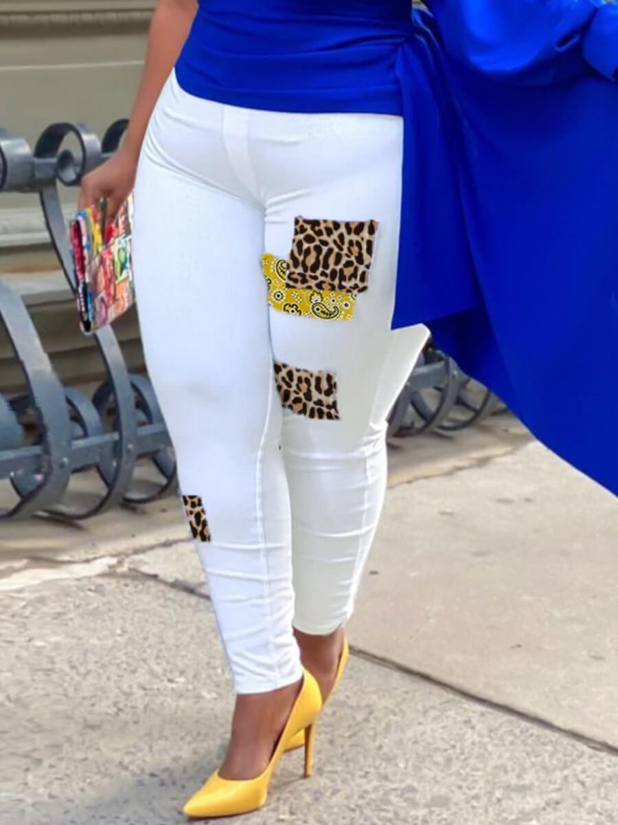 

Lovely Sweet High-waisted Leopard Print White Plus Size Jeans