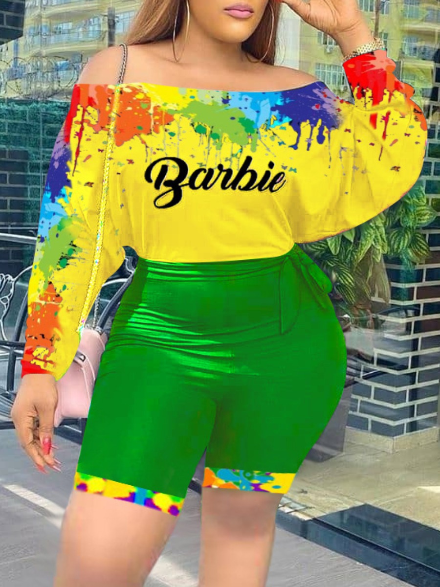 

Lovely Street Off The Shoulder Letter Print Patchwork Bandage Design Green Two Piece Shorts Set