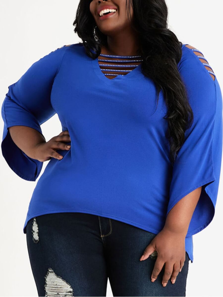 

Lovely Casual V Neck Hollow-out Loose Blue Plus Size T-shirt