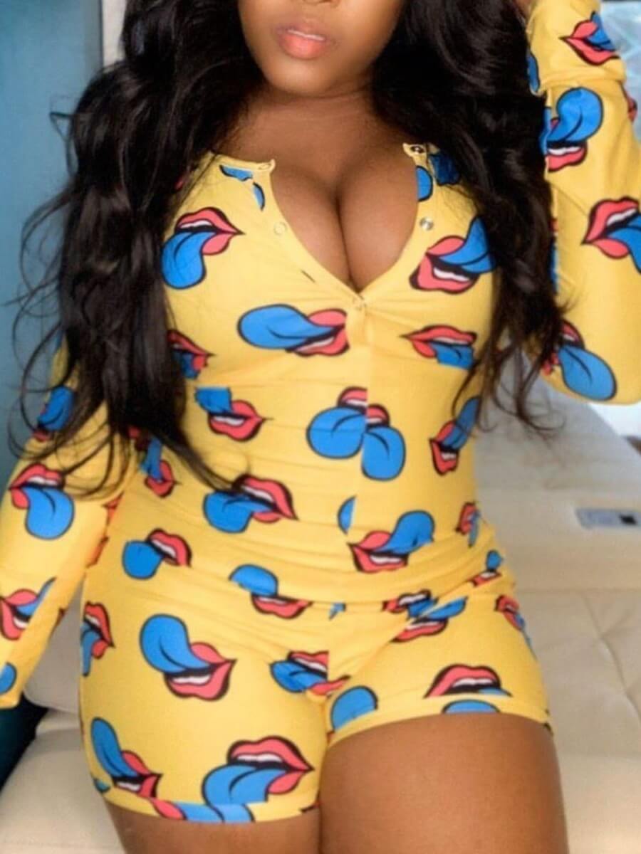 

Lovely Casual V Neck Lip Print Yellow One-piece Romper
