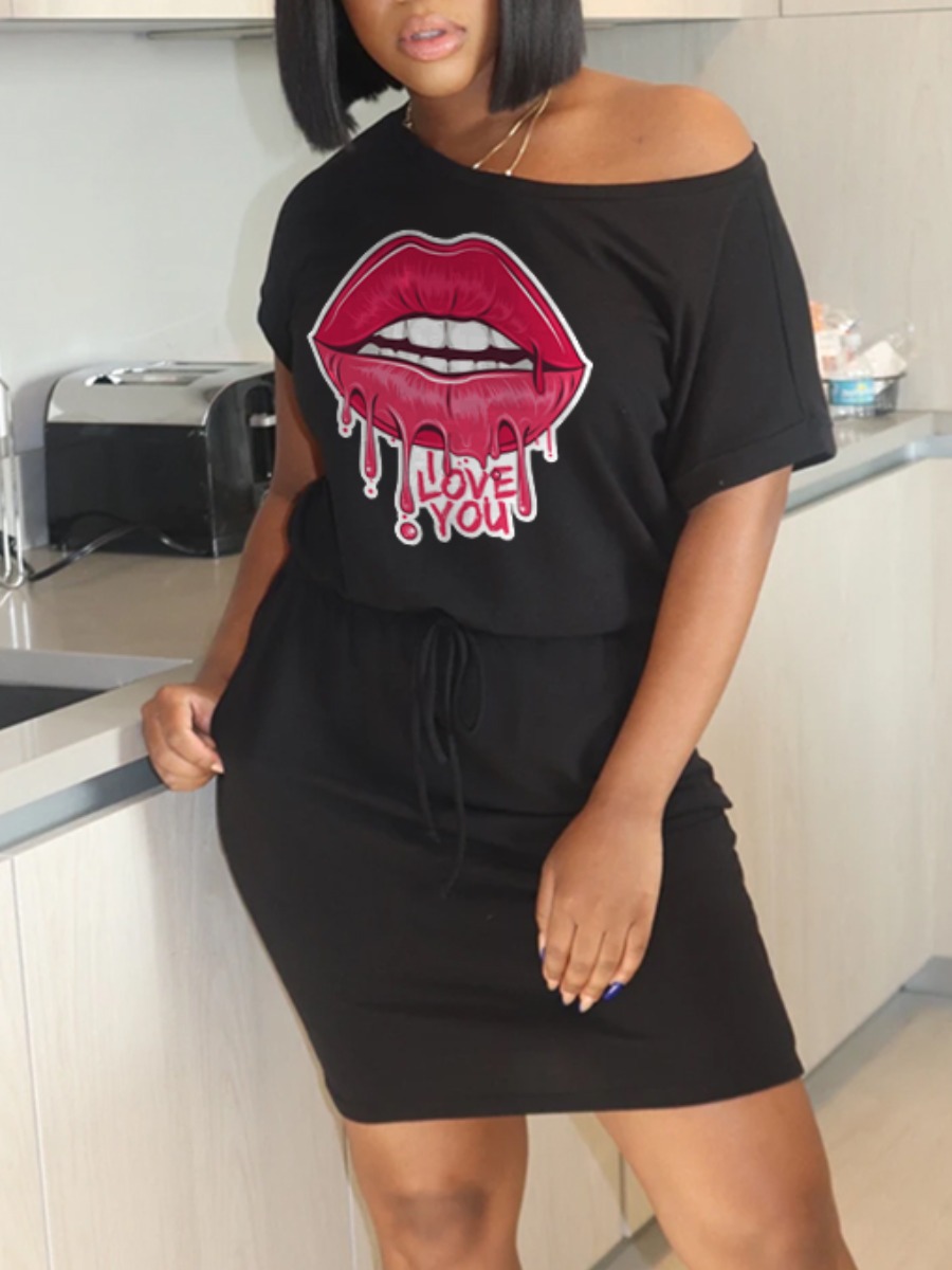 

Lovely Casual Lip Print Drawstring Black Knee Length Dress