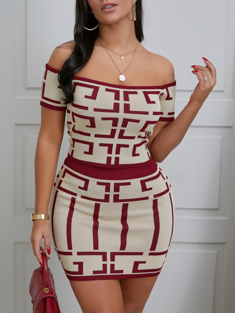 

Lovely Sweet Off The Shoulder Geometric Print Apricot Two Piece Skirt Set
