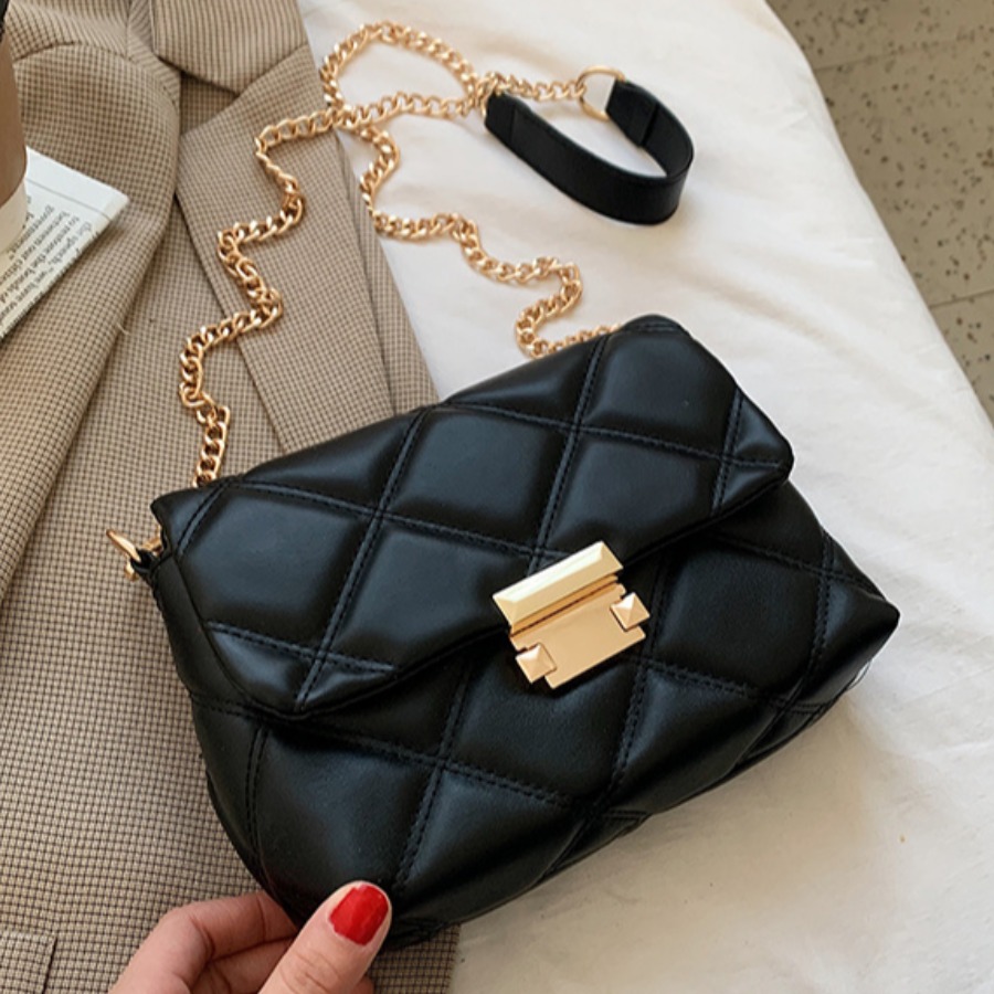 

Lovely Casual Chain Strap Black Crossbody Bag