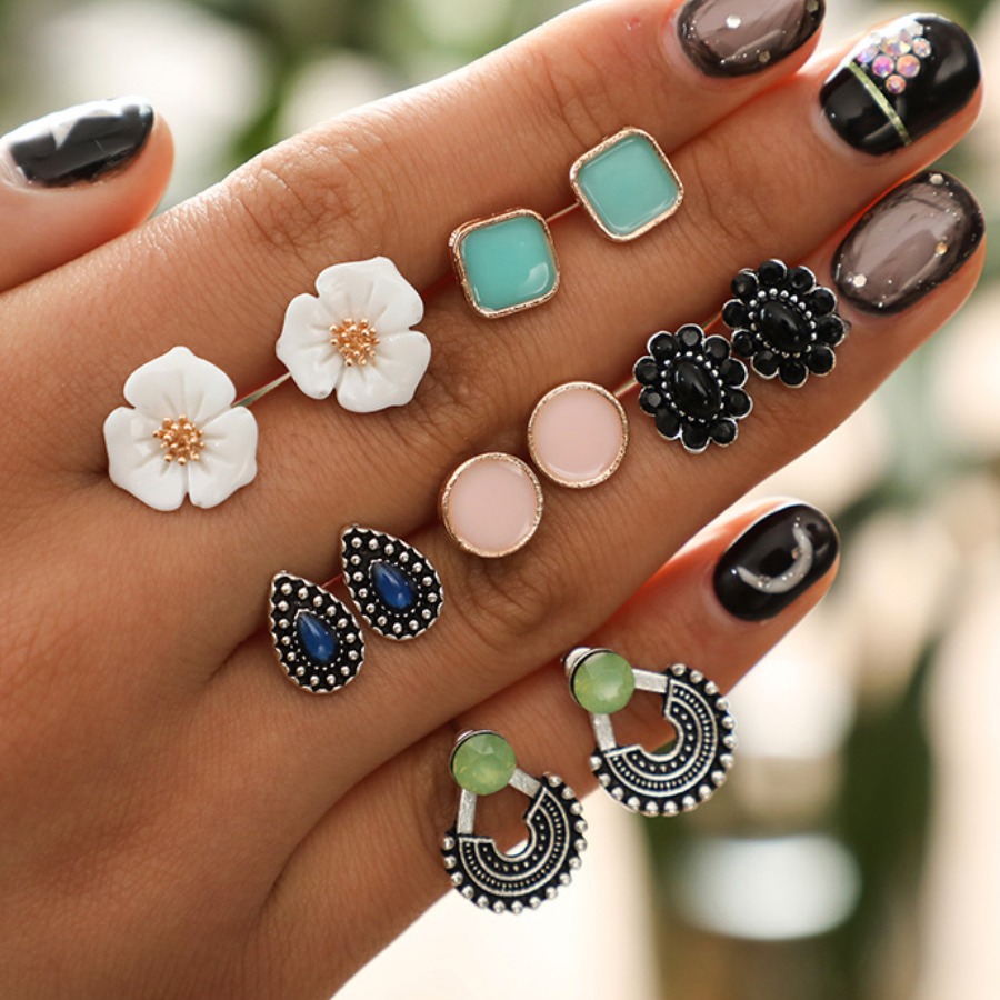

Lovely Sweet Floral Multicolor 6-piece Earring, Multi