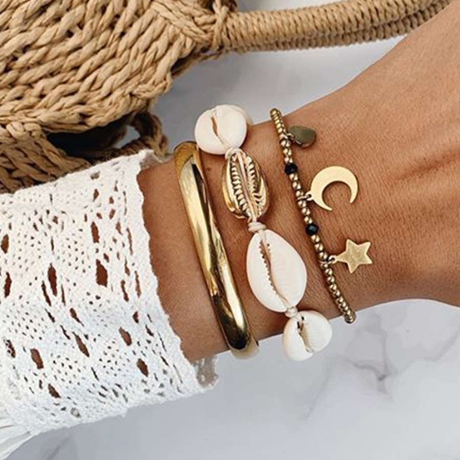 

Lovely Casual Moon Star Gold Bracelet