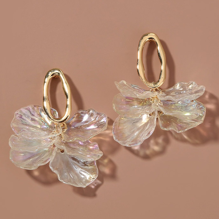 

Lovely Sweet See-through White Earring