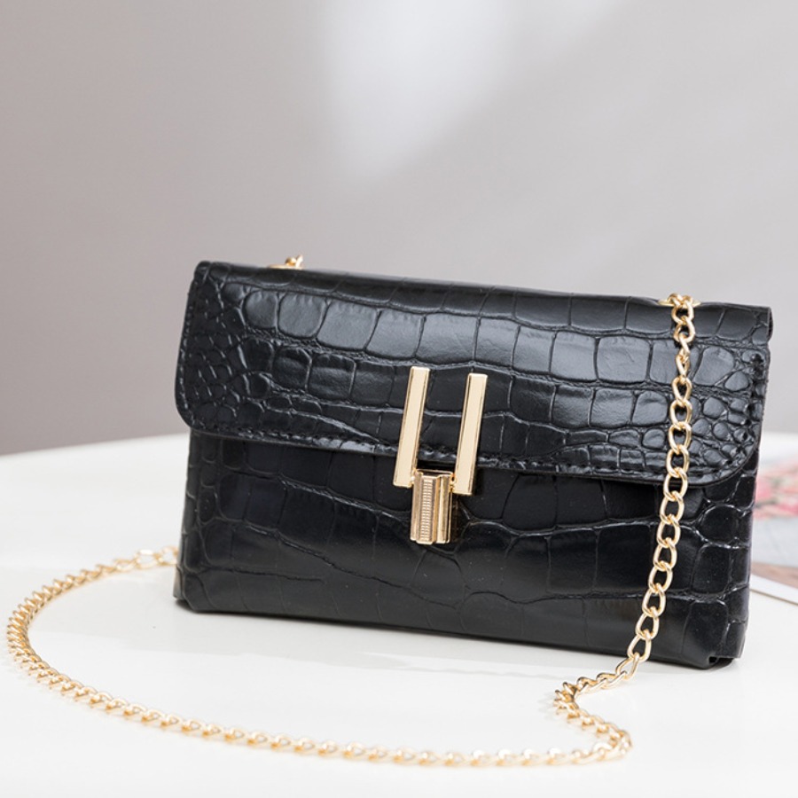 

Lovely Casual Chain Strap Black Crossbody Bag