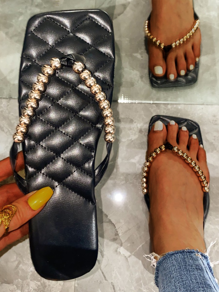 

Lovely Casual Bead Decoration Black Slippers