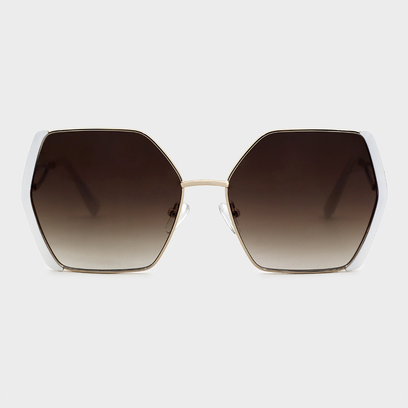 

Lovely Casual Metal Accessories Decoration White Sunglasses
