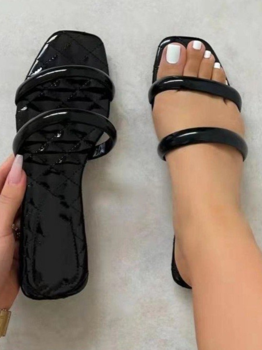 

Lovely Casual Bandage Design Black Sandals
