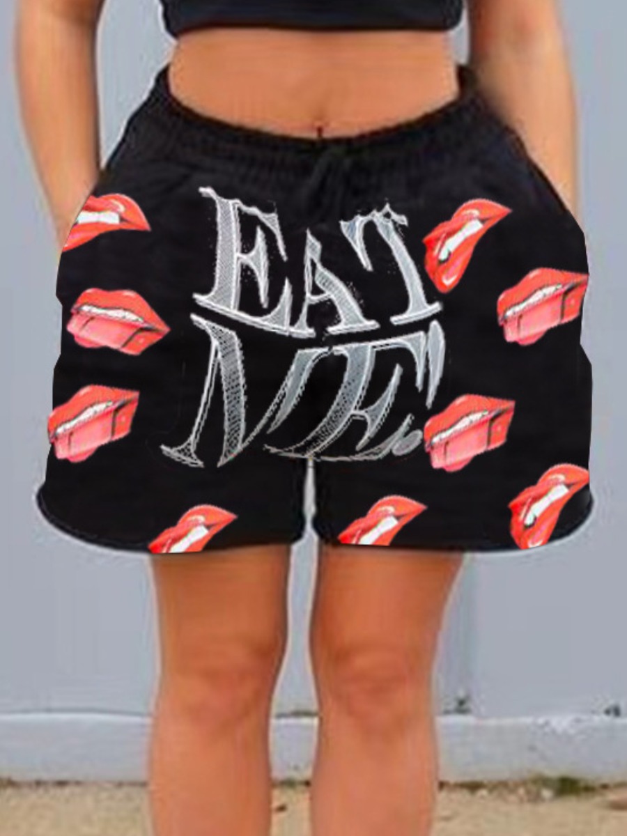 

LW Street Lip Letter Print Black Shorts