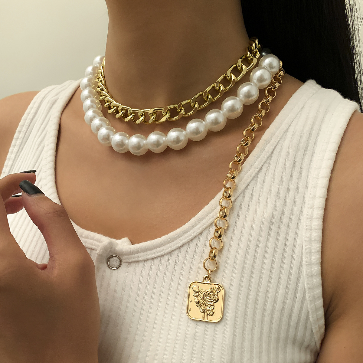 

Lovely Casual Pearl Decoration Gold Double-layer Necklace