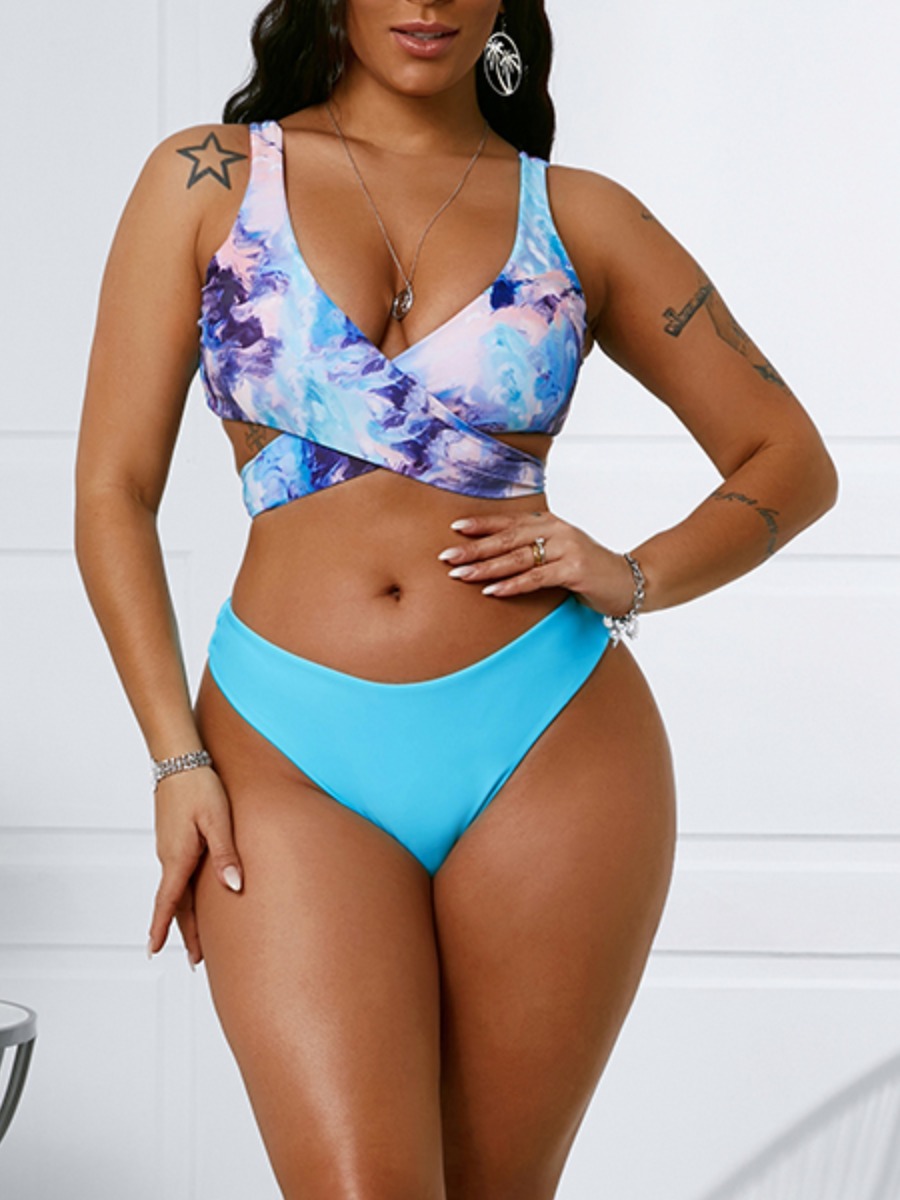 

Lovely Boho Tie-dye Bandage Hollow-out Design Blue Two-piece Swimsuit