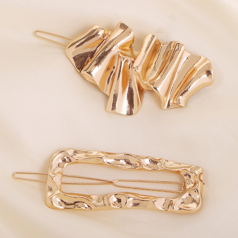 

Lovely Street Asymmetrical Gold Hairpin