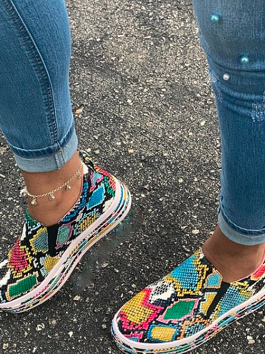 

Lovely Casual Cobra Print Multicolor Flats, Multi