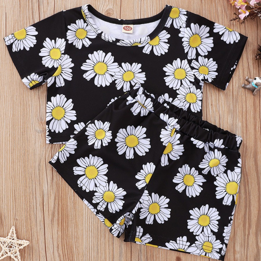 

Lovely Girl Casual O Neck Floral Print Black Two Piece Shorts Set