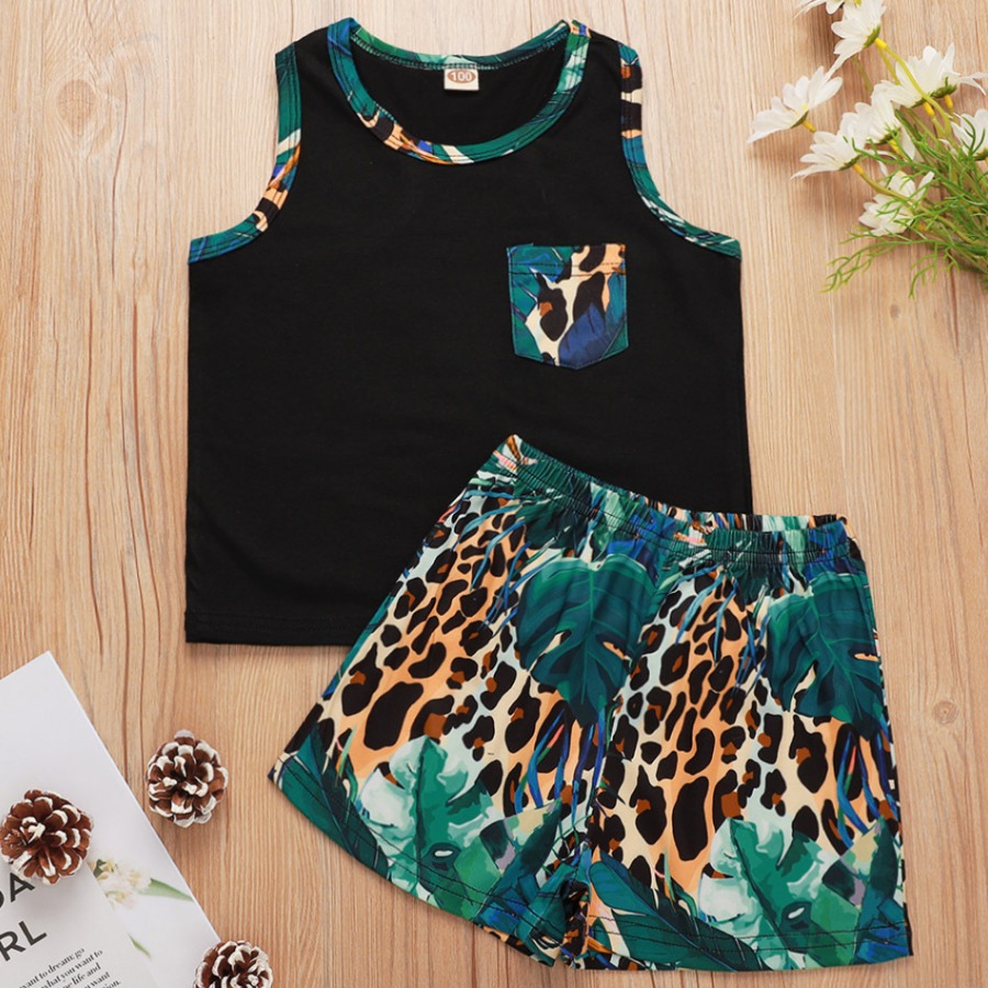 

Lovely Boy Boho Floral Leopard Print Black Two Piece Shorts Set