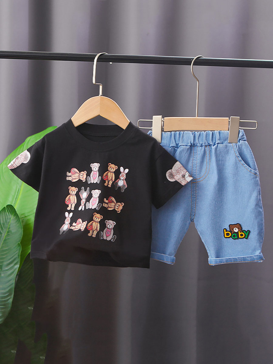 

Lovely Boy Casual Cartoon Letter Print Black Two Piece Shorts Set