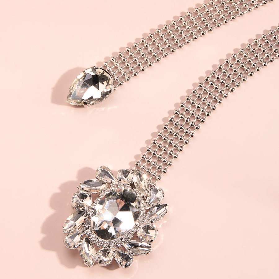 

Lovely Casual Rhinestone Decoration Silver Belt