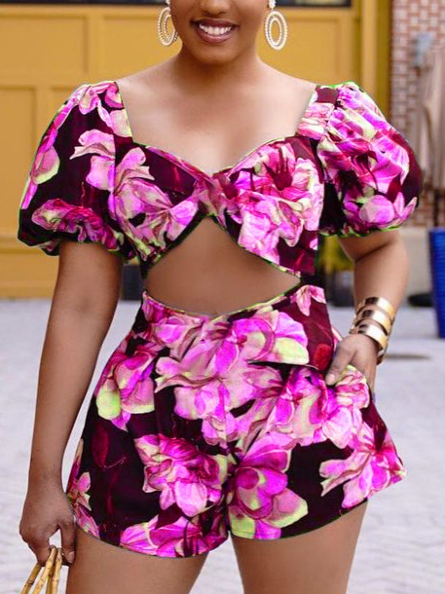 

Lovely Boho Floral Print Ruffle Design Rose Red Two Piece Shorts Set