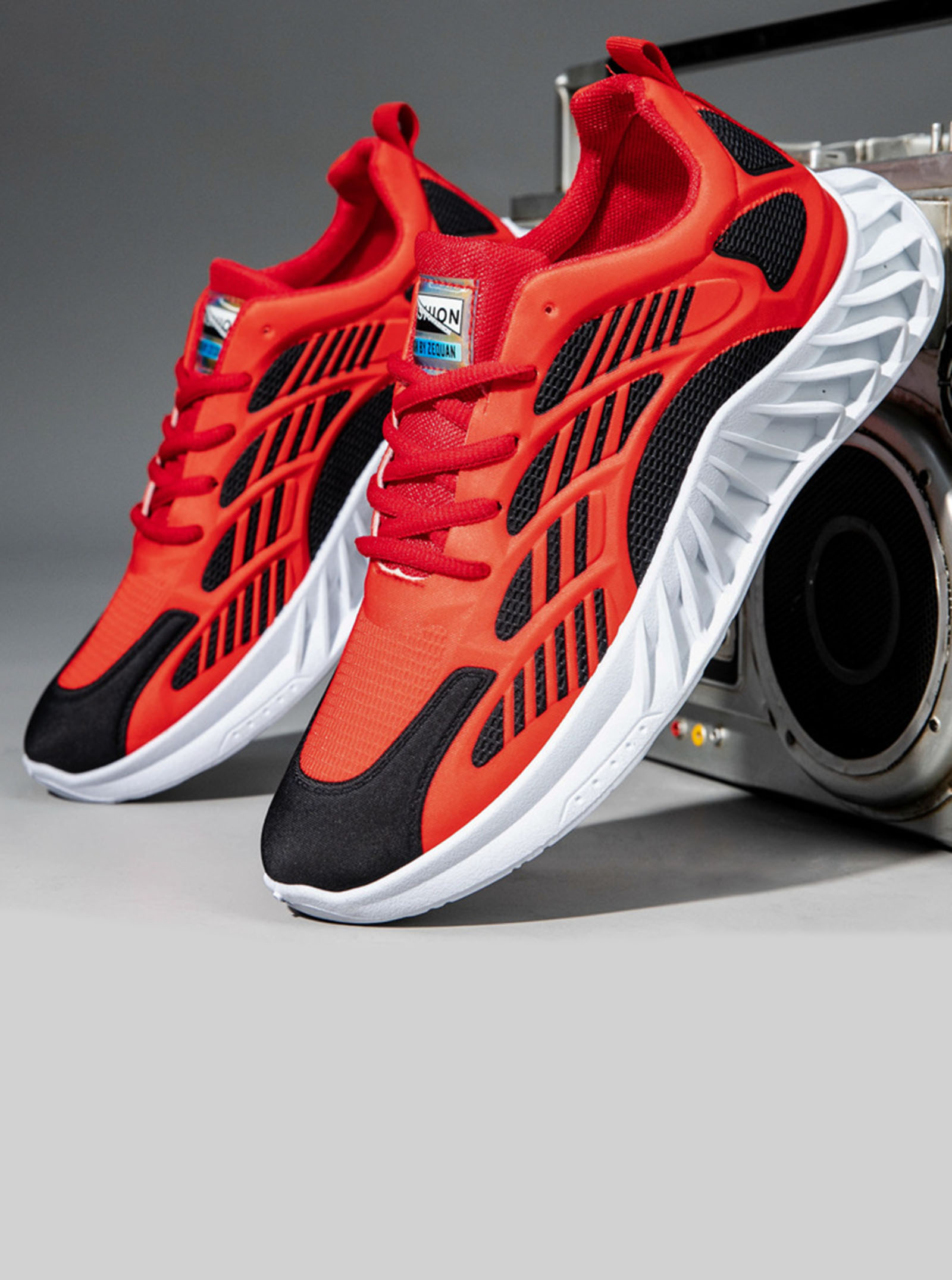 

Lovely Men Sporty Patchwork Red Sneakers