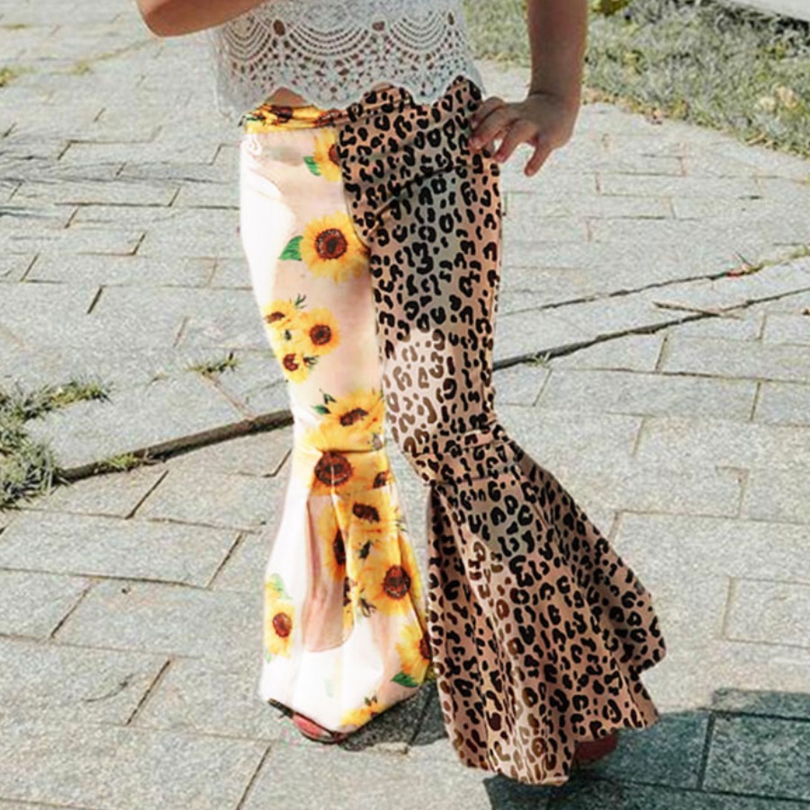 

Lovely Girl Sweet Floral Leopard Print Flared White Pants