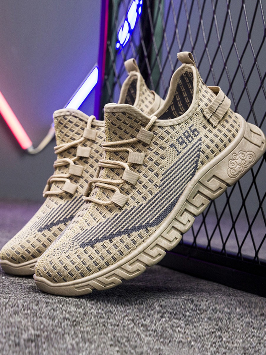 

Lovely Men Sporty Patchwork Khaki Sneakers