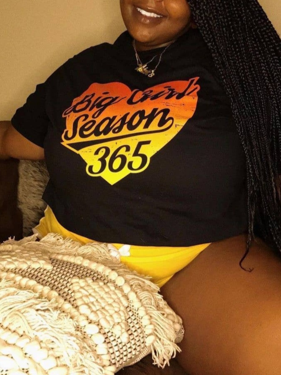 

Lovely Plus Size Casual O Neck Letter Print Black T-shirt