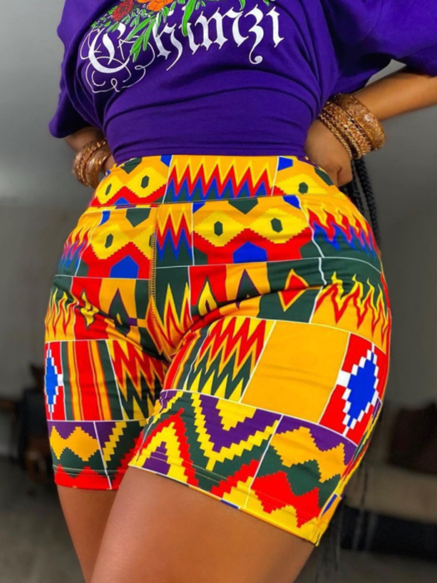 

Lovely Plus Size Street Geometric Print Patchwork Yellow Shorts
