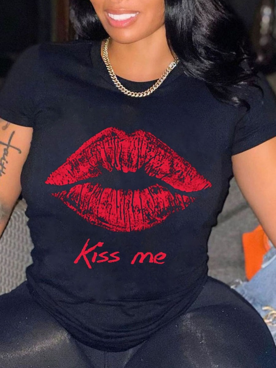 

Lovely Casual Lip Letter Print Black Plus Size T-shirt
