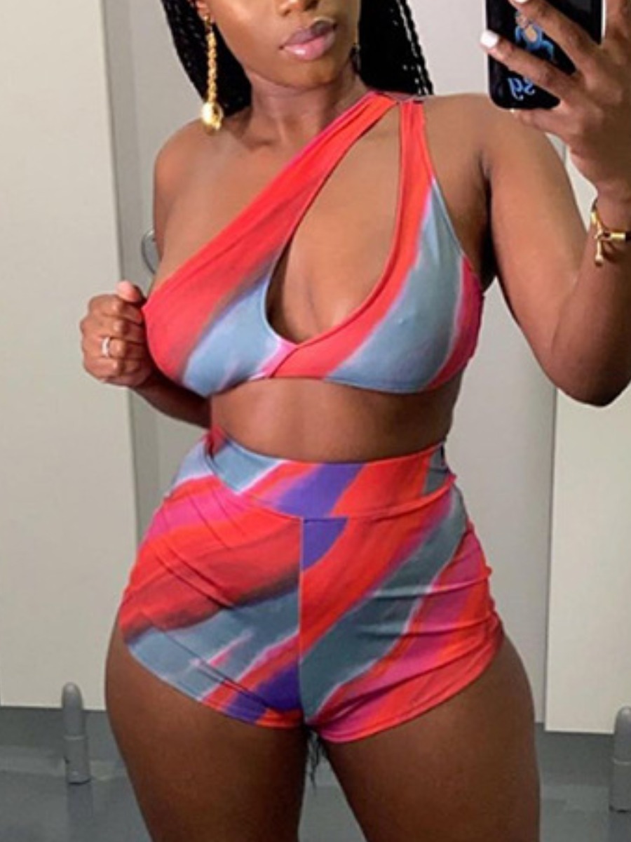 

Lovely Street One Shoulder Graffiti Print Multicolor Two Piece Shorts Set, Multi