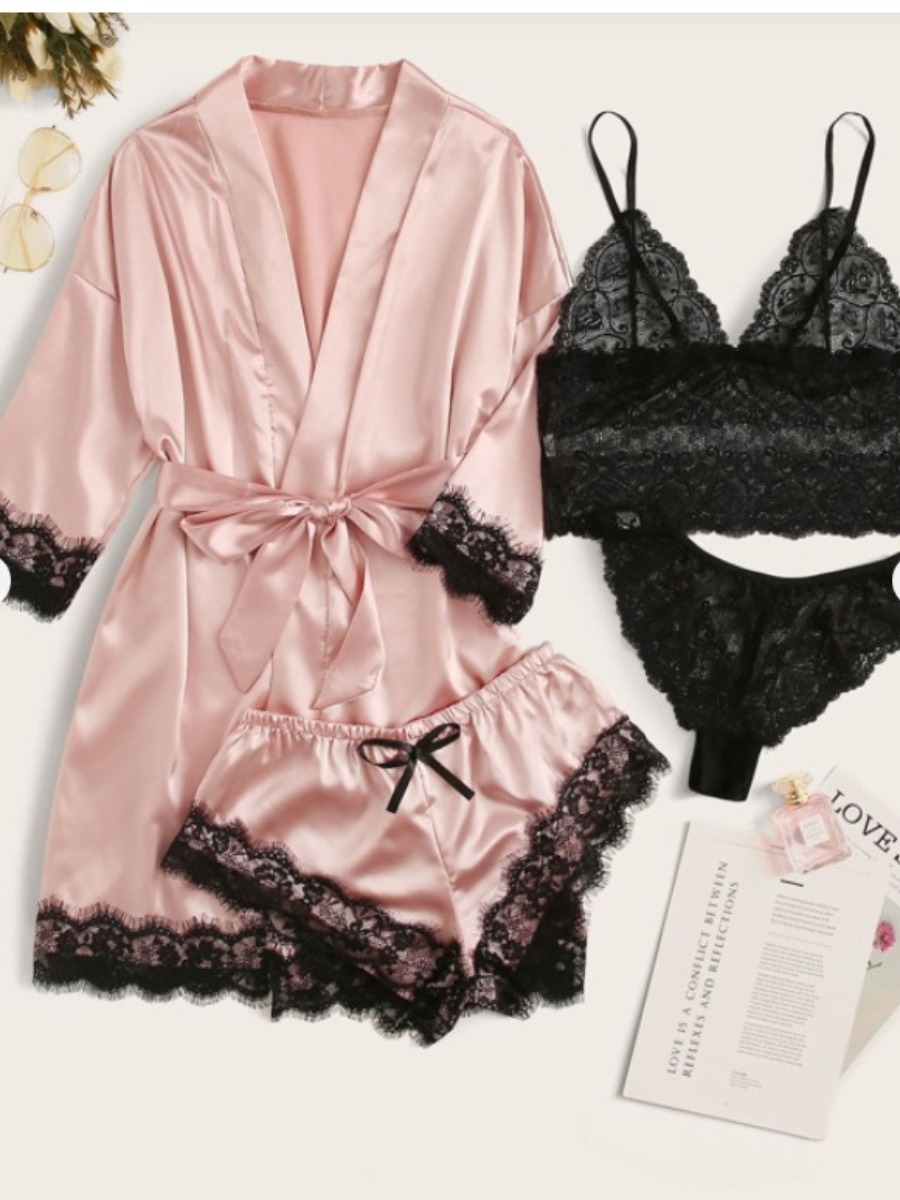 

Lovely Casual Lace Patchwork Light Pink Sleepwear