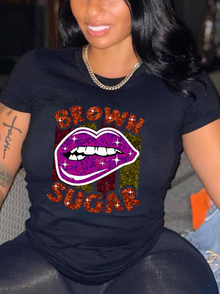

Lovely Plus Size Casual Lip Letter Print Black T-shirt