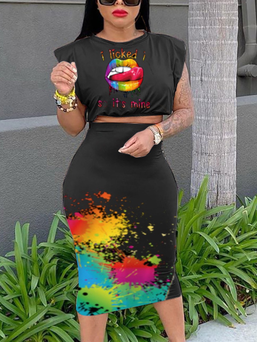 

Lovely Street Lip Print Splash-ink Design Black Two Piece Skirt Set