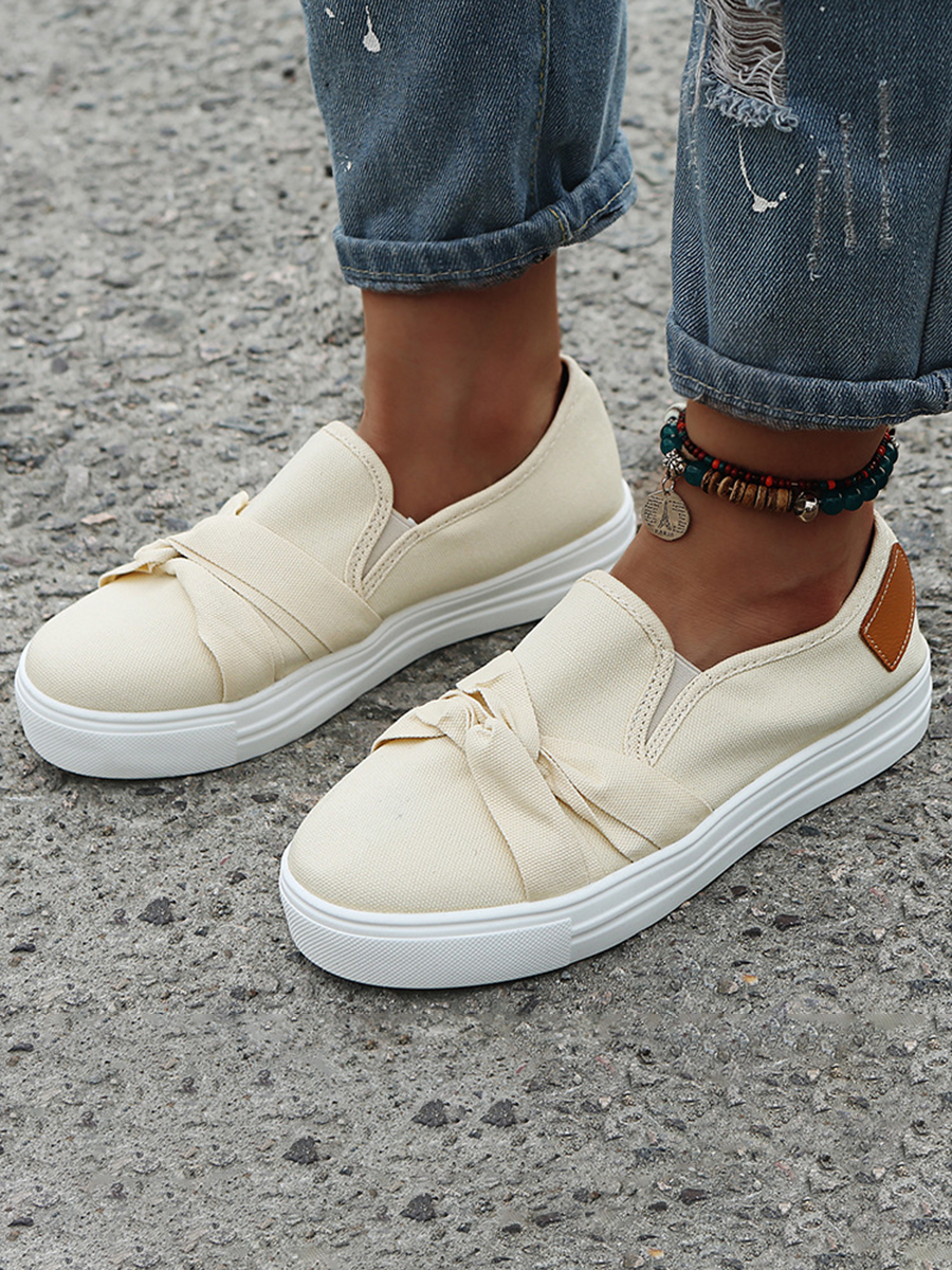 

Lovely Casual Fold Design Beige Flats