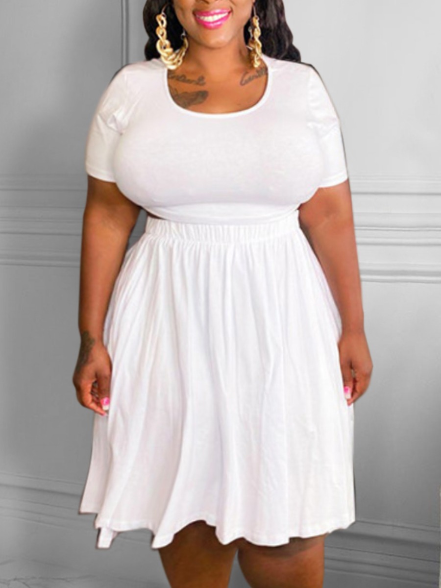 

Lovely Plus Size Casual Round Neck Fold Design White Two-piece Skirt Set