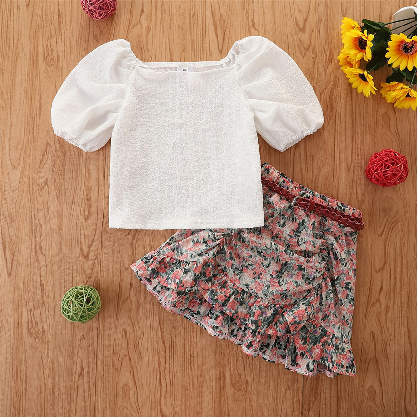 

Lovely Girl Casual Floral Print Ruffle Design White Two Piece Skirt Set