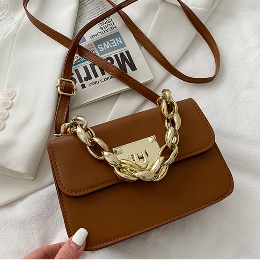 

Lovely Casual Chain Decoration Brown Crossbody Bag