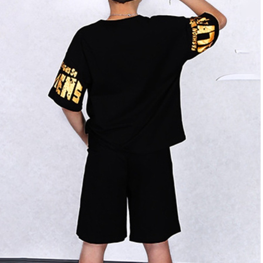 

Lovely Boy Street Animal Letter Print Black Two Piece Shorts Set