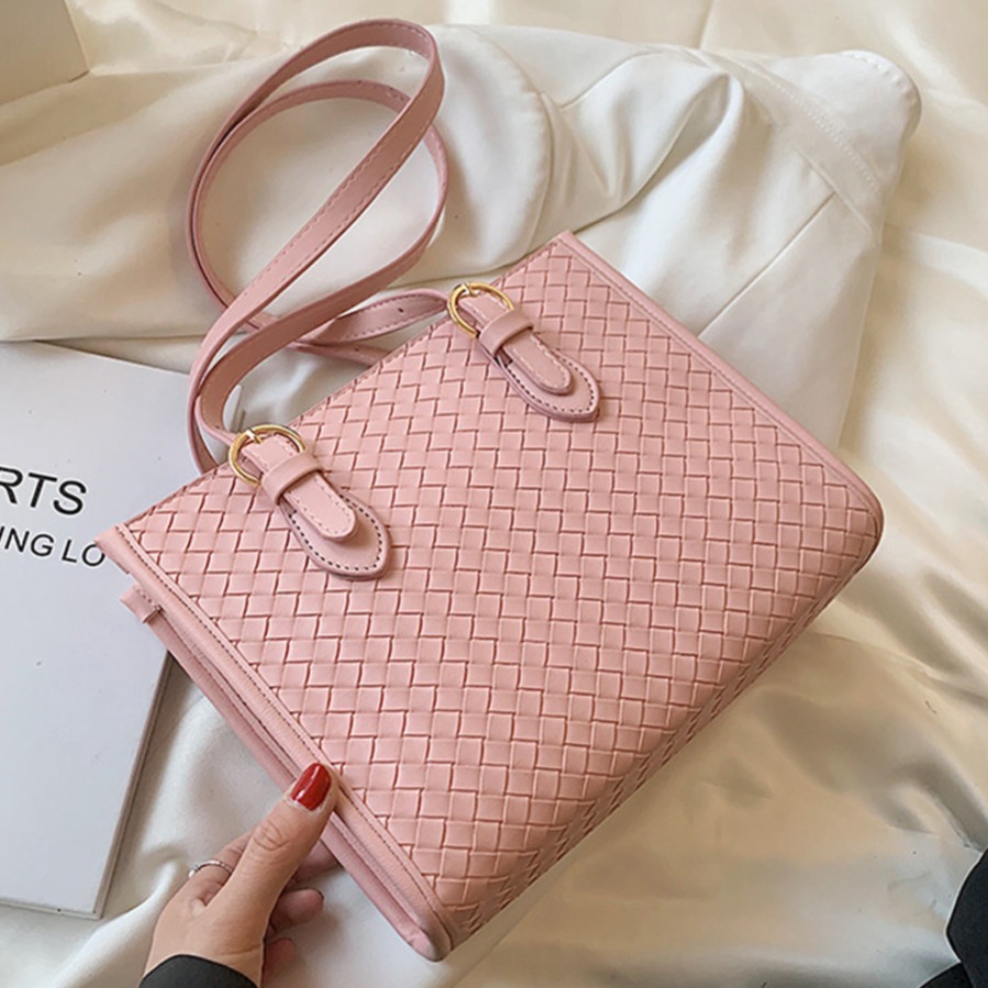 

Lovely Casual Woven Pink Shoulder Bag