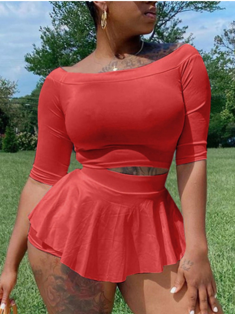 

Lovely Plus Size Casual Flounce Design Skinny Red Two Piece Shorts Set