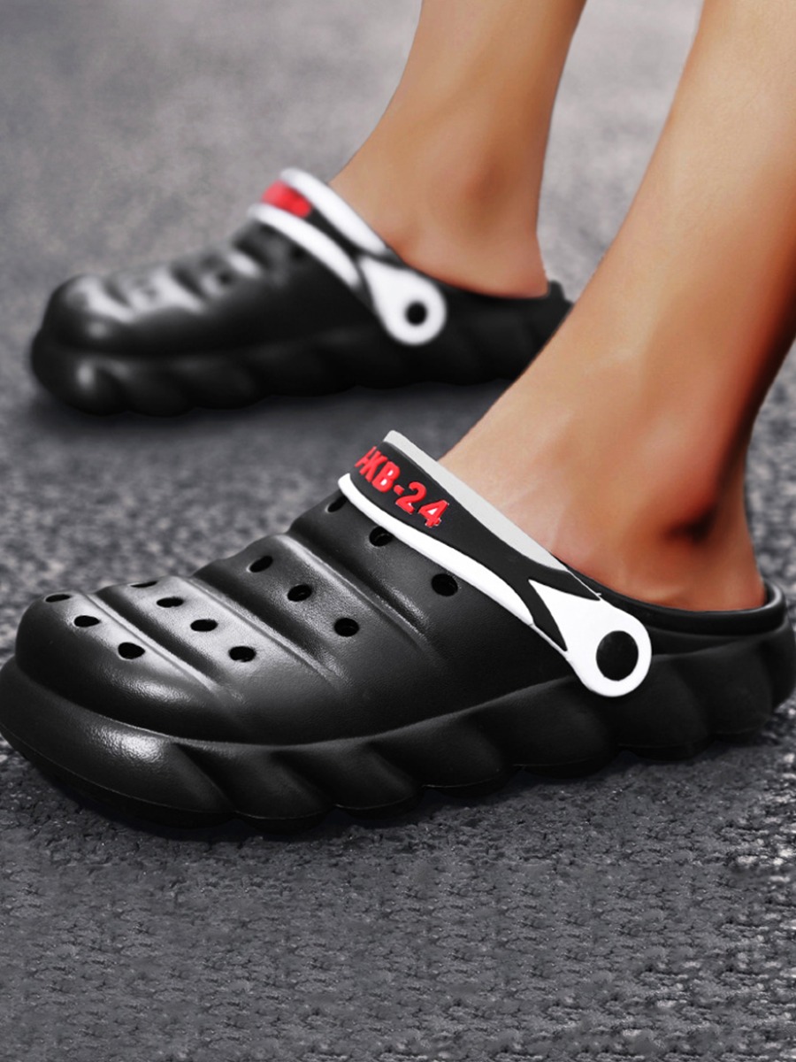 

LW Men Casual Hollow-out Black Slippers