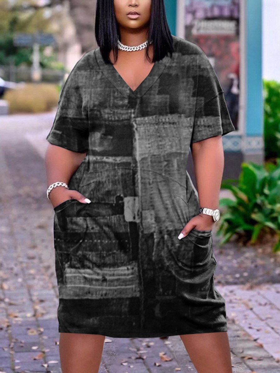 

Lovely Plus Size Street Print Pocket Design Black Knee Length Dress