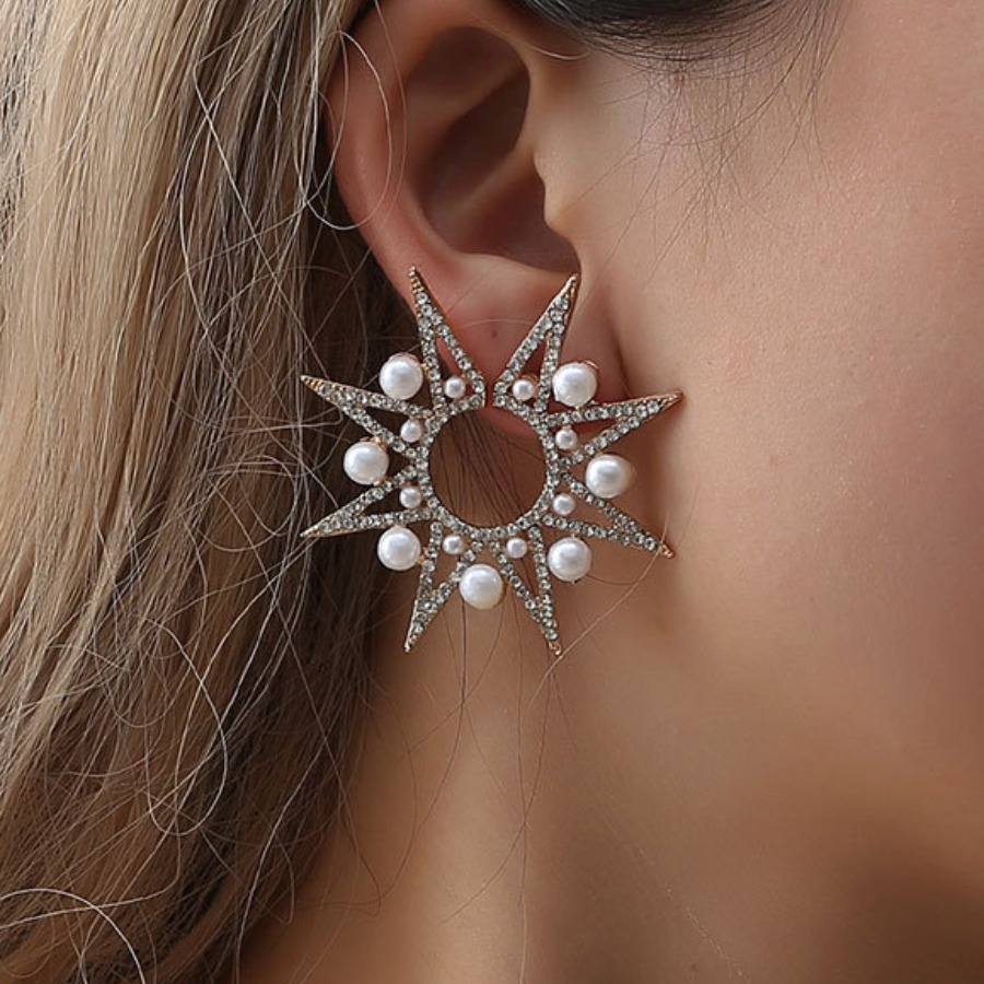 

LW Sweet Star Pearl Decoration Gold Earring