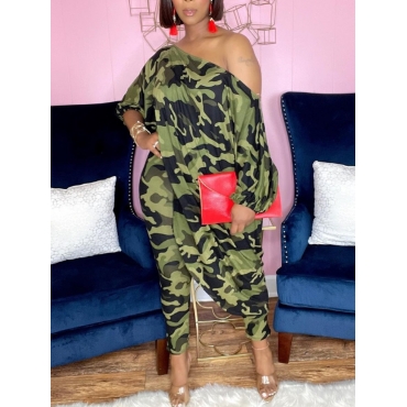 

LW Plus Size Camo Print Asymmetrical Two-piece Pants Set